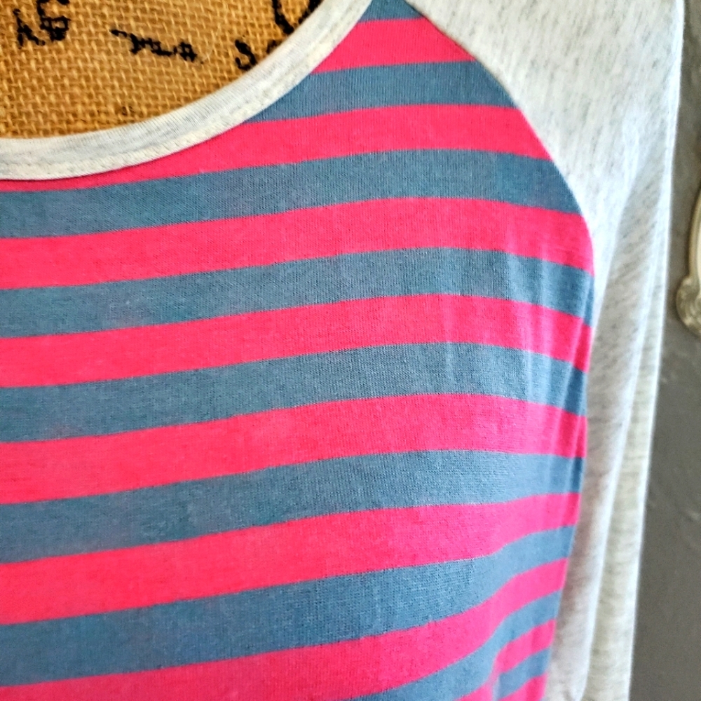 LuLaRoe Long Sleeve Jersey Tee